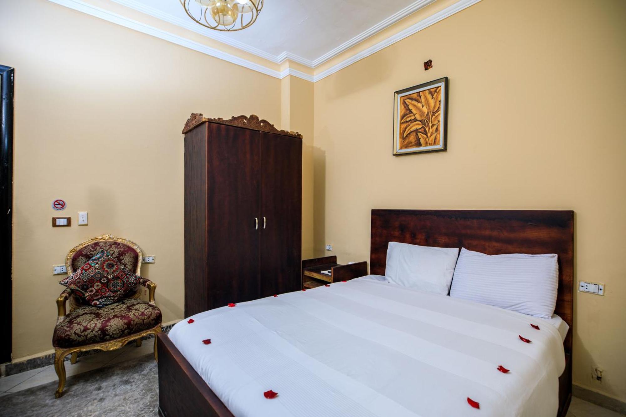 Bella Casa Pyramids Inn Nazlet el-Sisi Экстерьер фото